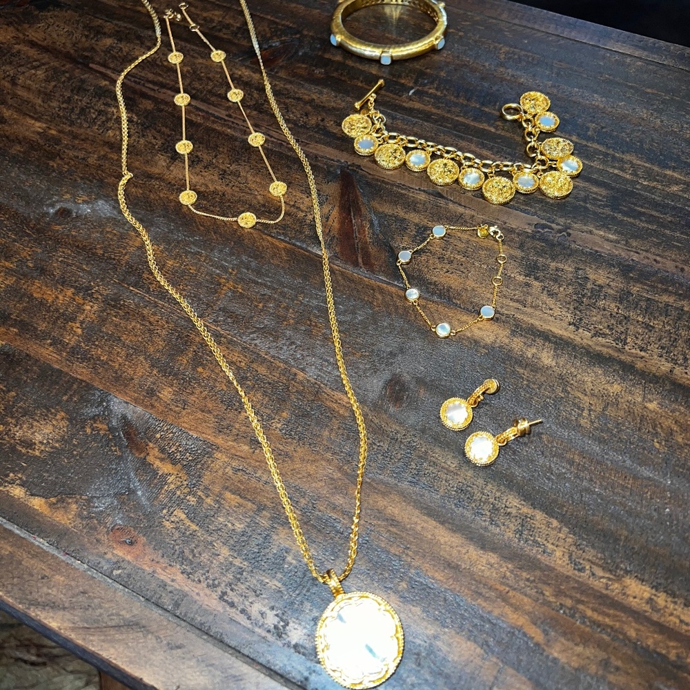 Julie Vos jewelry set
